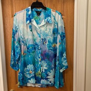 Ali Miles - Blue Butterfly Floral Top